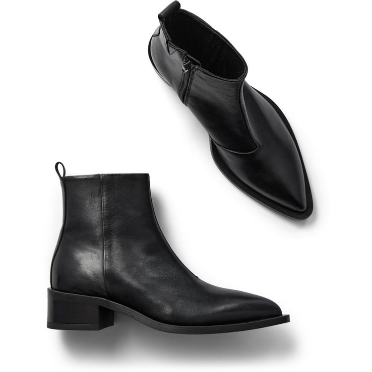 Pavement Elva Boots Black 020
