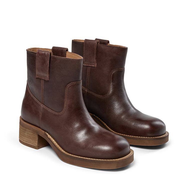 Pavement Jenny Vntage Boots Brown 067