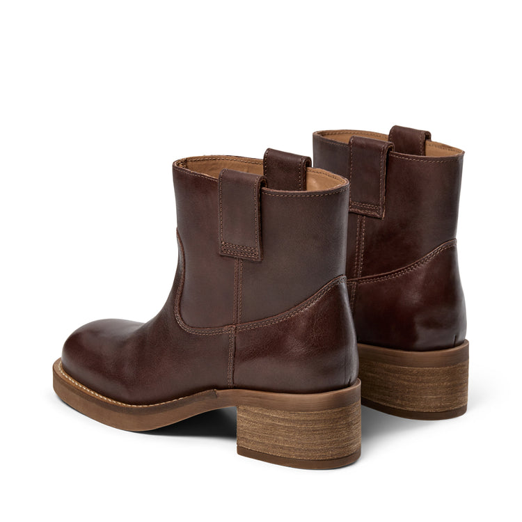 Pavement Jenny Vntage Boots Brown 067