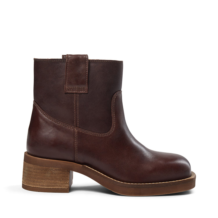 Pavement Jenny Vntage Boots Brown 067