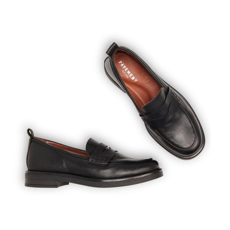 Pavement Shelly Nappa Loafers Black 020